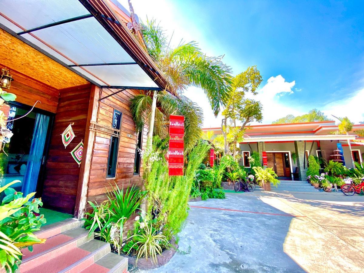 Khum Lanna Boutique Hotel Sisaket Luaran gambar