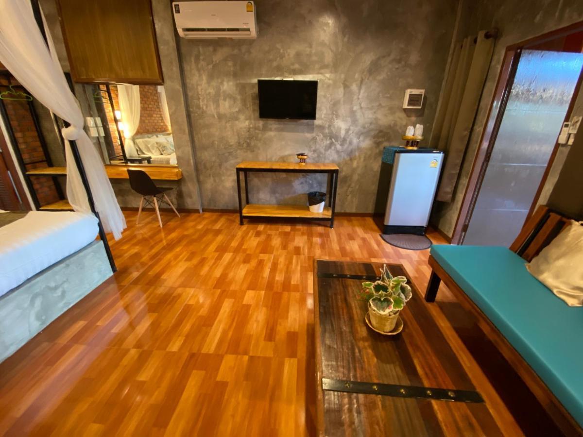 Khum Lanna Boutique Hotel Sisaket Luaran gambar