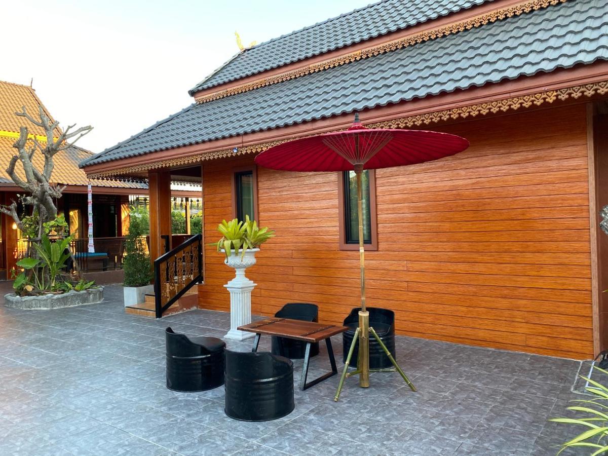 Khum Lanna Boutique Hotel Sisaket Luaran gambar