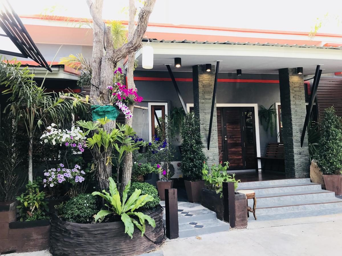Khum Lanna Boutique Hotel Sisaket Luaran gambar
